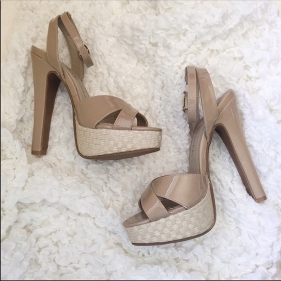 NEVER WORN! nude cream ankle strap platform heels - Picture 7 of 7